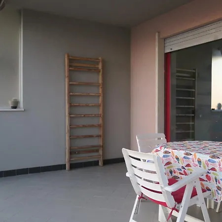 Terrazzavistamare, Piscina, Campodatennis *