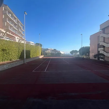 Terrazzavistamare, Piscina, Campodatennis Апартаменти