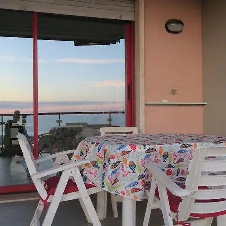 Terrazzavistamare, Piscina, Campodatennis *