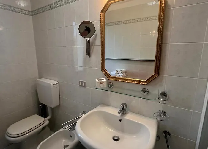 Terrazzavistamare, Piscina, Campodatennis Apartamento Sanremo